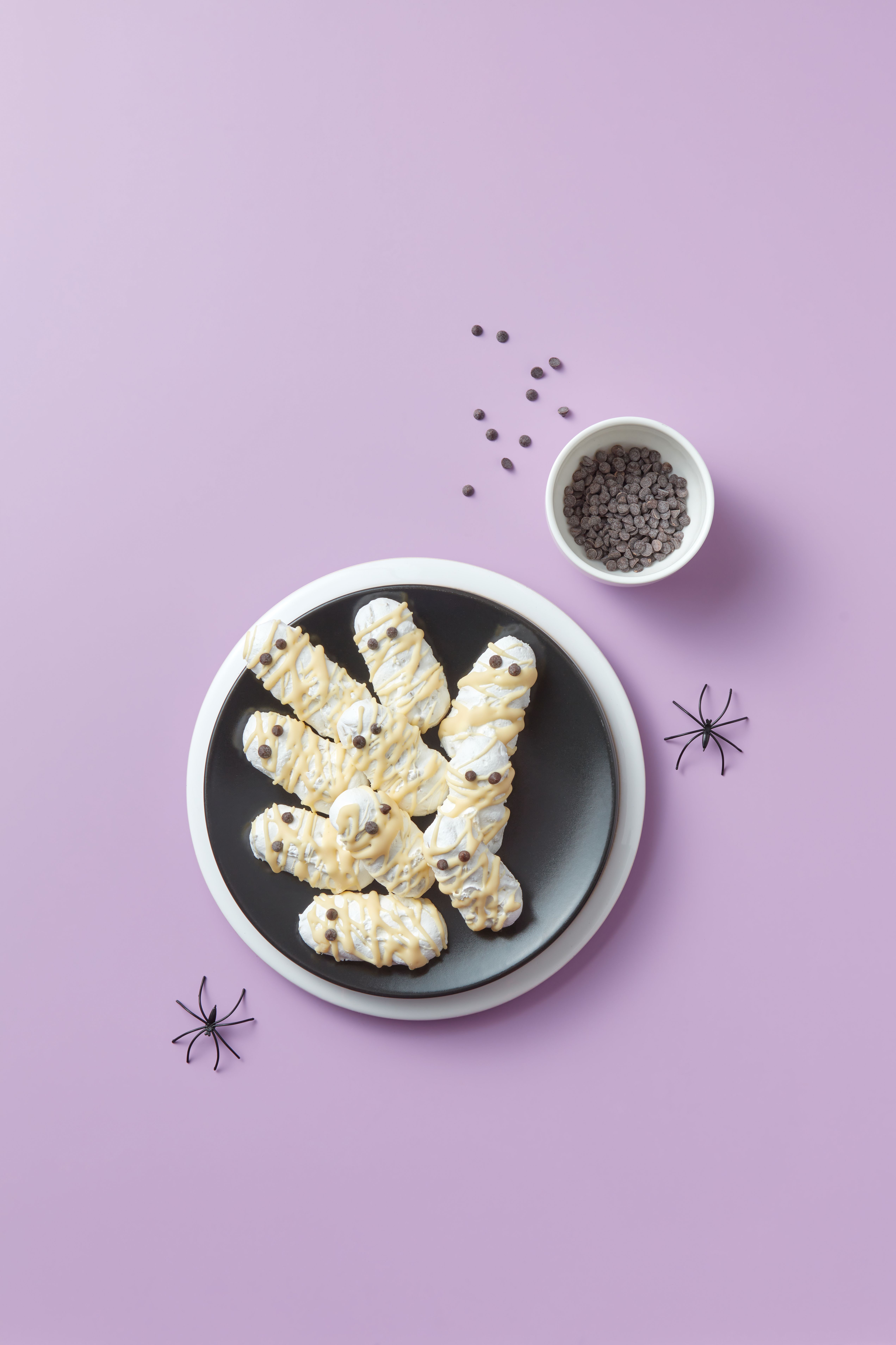 Halloween meringue spookjes